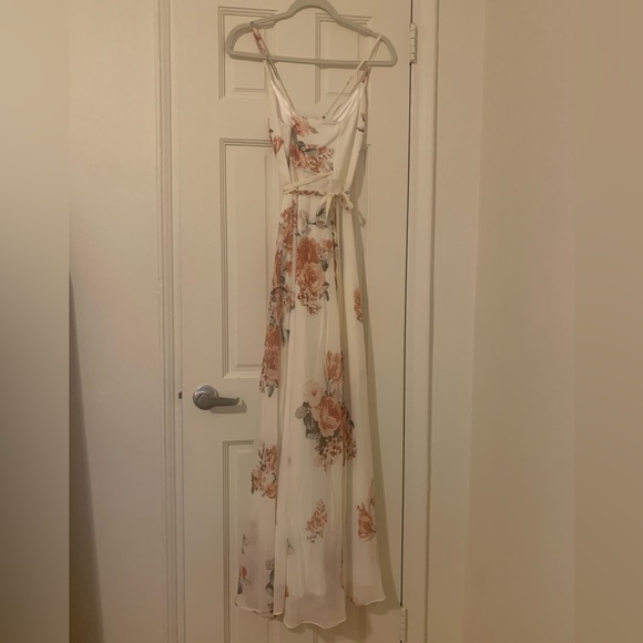Lulu’s cream floral print wrap maxi dress - Picture 4 of 6